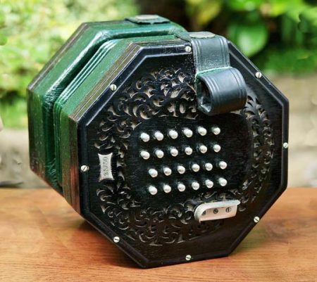 The symphonium and the concertina